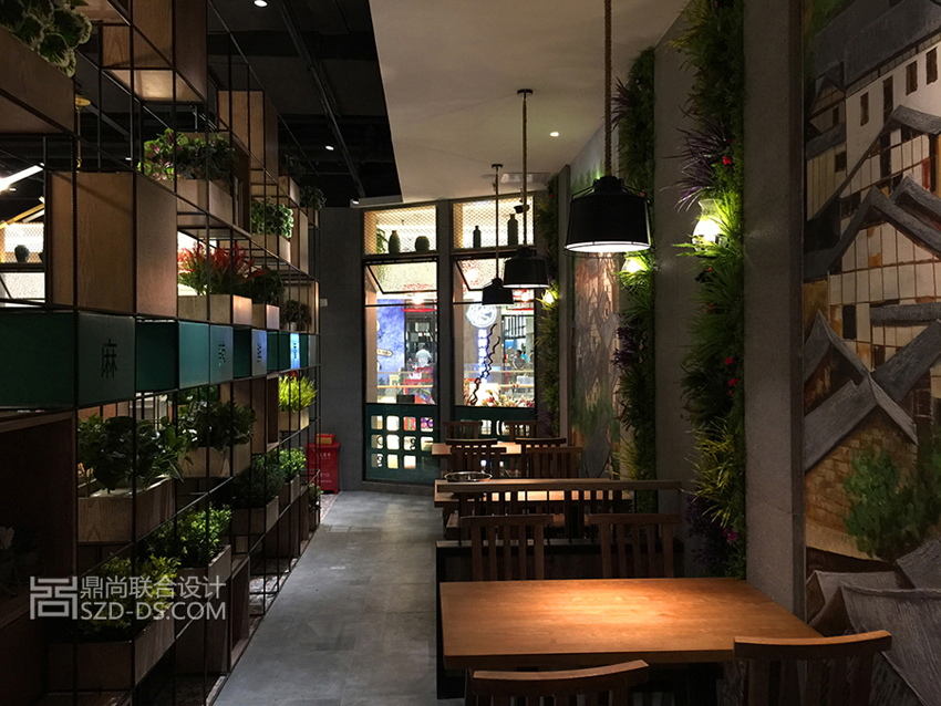 餐飲區(qū)